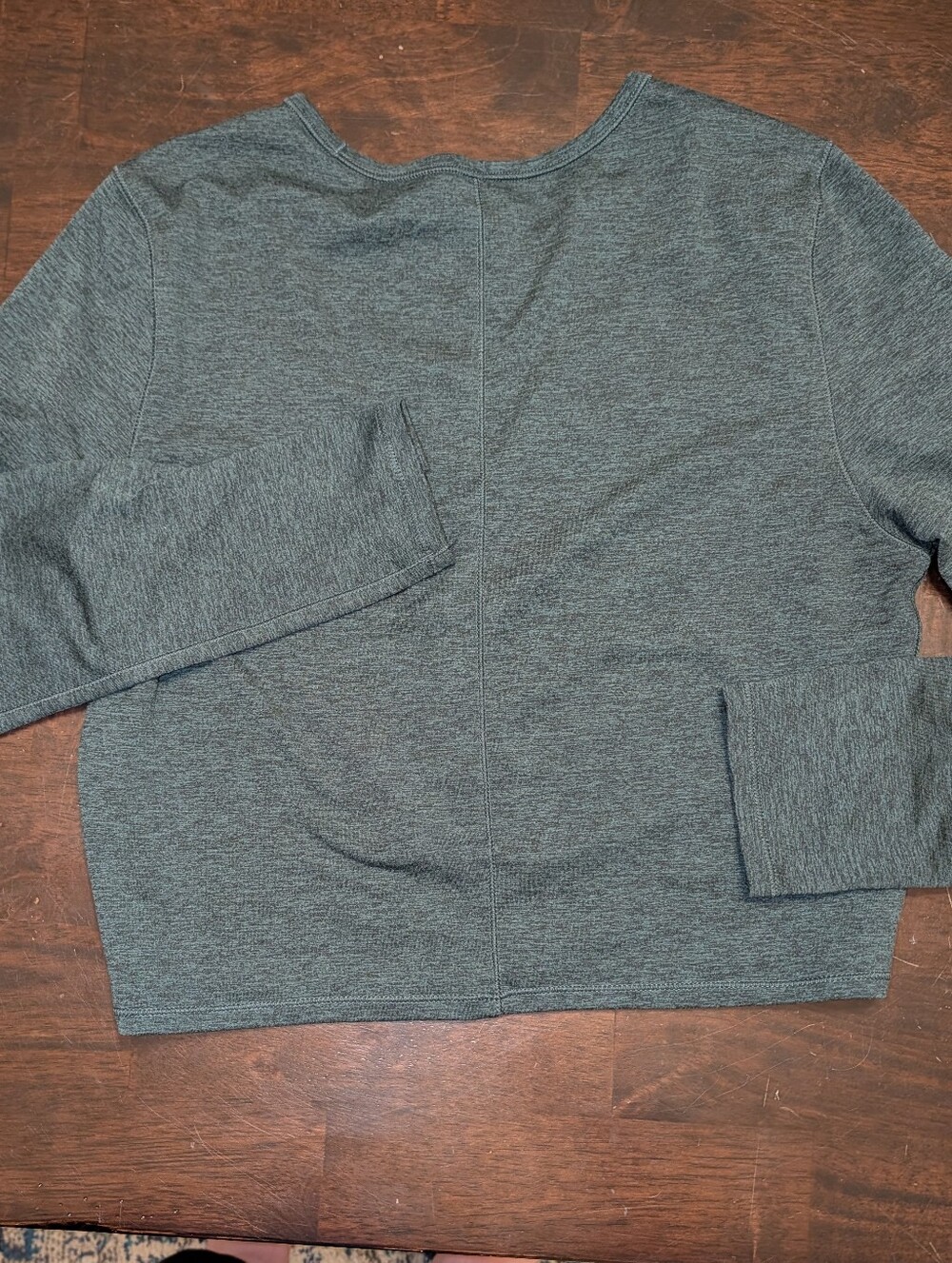 girlfriend collective Womens Heathered Dark Green Crop Top. Active Athliesure